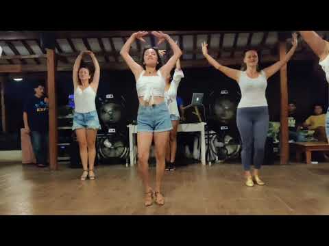 BACHATA LADY STYLING |Vivo Preso by Jhonny Evidnece