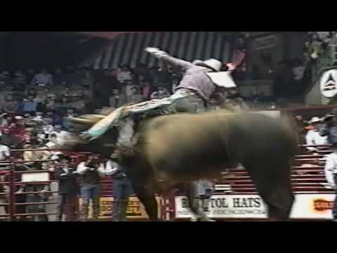Philip Elkins vs Kowbounga - 93 Tuff Hedeman event (89 pts)