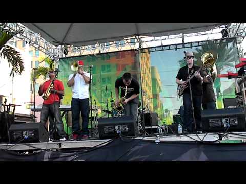 BRASS-A-HOLICS FROM NEW ORLEANS