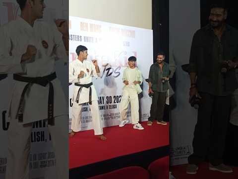 Ajay Devgn with his Son Yug devgn Sanpped At Juhu