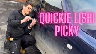 VW GOLF with KEYS LOCKED INSIDE | Cylinder Replacements - Locksmith