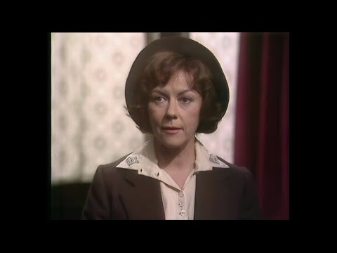 South Riding  Ep.  1 - The Powers That Be (1080p)