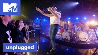 ‘Everybody Lost Somebody’ 360° Bleachers Performance | MTV Unplugged