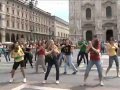 Flash mob Waka Waka This Time For Africa) Shakira ...