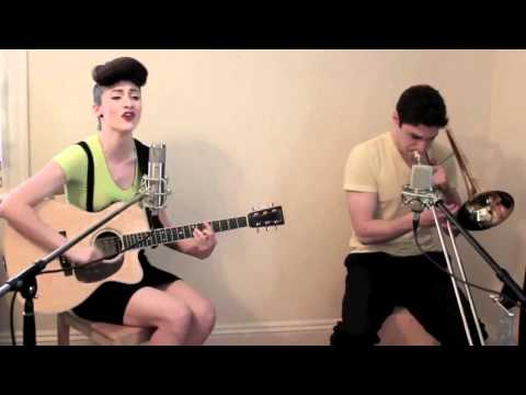 Price Tag - Karmin