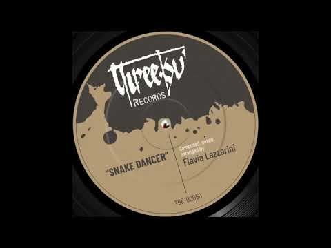 Flavia Lazzarini "Snake dancer"