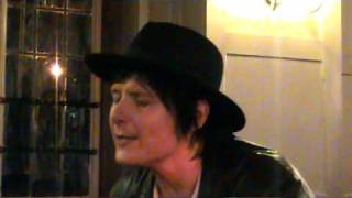 Jaime Harding singing Miyako Hideaway live and impromptu!