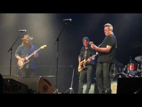 Keith Urban, Chris Stapleton and Vince Gill Shredding Guitars