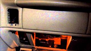 Changing Passenger Side Air Door Actuator on 2003 Chevy 2500