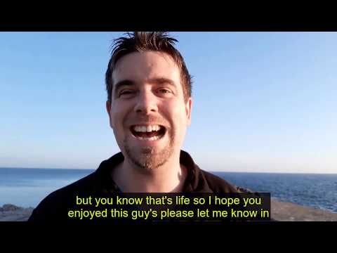 Phrasal verbs in English : To clean up