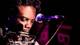 Muntu Valdo - Sawa Blues - BBC Session