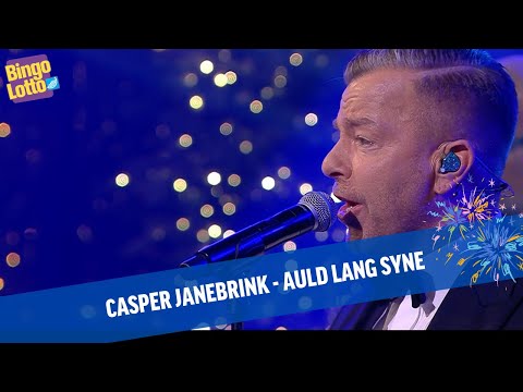 Casper Janebrink - Auld Lang Syne vid byårsbingos tolvslag!