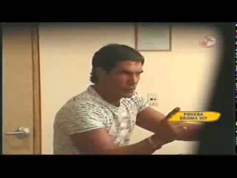 Broma Vip "hazme reir" - Armando Araiza (roxana, galilea y juan)