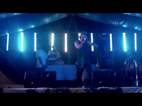 Caballeros del plan g    El avion