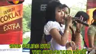 Download lagu Indah Andira feat Cak Roel - Udan Kangen ( s) mp3 Download lagu Indah Andira feat Cak Roel - Udan Kangen ( s) mp3