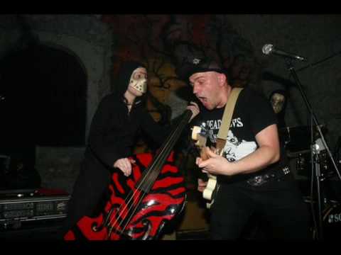 Ati Edge and The Shadowbirds-Leatherface