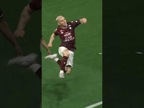 Le superbe but en solo de Gauthier Hein avec Metz ! #Ligue2BKT #FCMetz #Metz #Goal #football