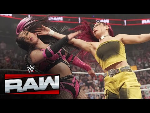 IYO SKY rettet Rhea Ripley vor Roxanne Perez und Giulia: Raw-Highlights, 28. April 2025