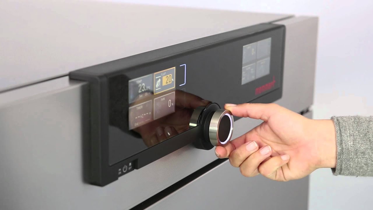 Bedienung Laboröfen memmert