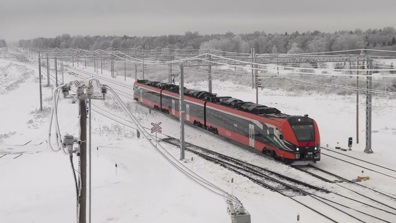 Электропоезд 21Ev-3341 на ст. Тапа / 21Ev-3341 EMU at Tapa station