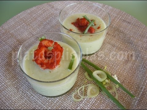 Mousse de pepino con gambas