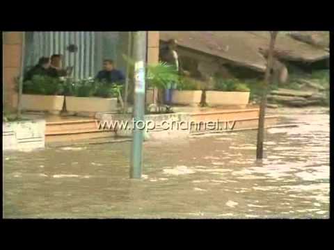 Përmbytet Vlora - Top Channel Albania - News - Lajme
