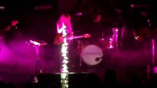 Ladyhawke - Professional Suicide / Manipulating Woman - Live