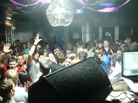 Ahmet Sendil plays Istandam - Ahmet Sendil Kasimpasa Rulez Mix @ Penthaus Munich - Germany