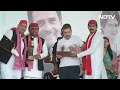 Lok Sabha Elections 2024: Rahul Gandhi और Akhilesh Yadav की Amethi में जनसभा | NDTV India - Video