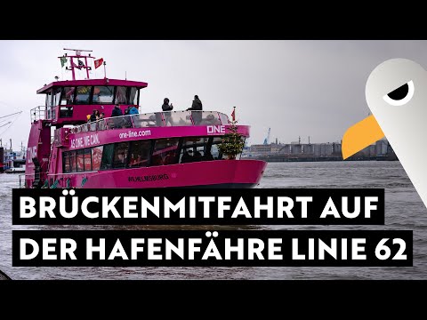 Hafenrundfahrt auf der Brücke der Linie 62 von den Landungsbrücken bis Finkenwerder