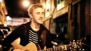 Tom Jordan - Home (Live/Acoustic) - Chinatown, Sydney.