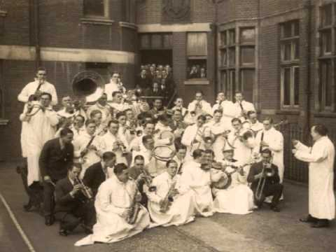 Jack Hylton and his Orchestra - Some of these days (1933)