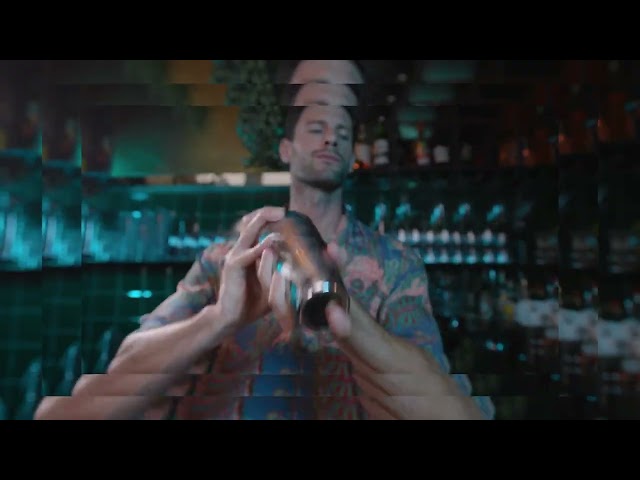Vídeo relacionado con The Illusionist Distillery Masquerade/Alternativa sin alcohol con cambio de color/De los creadores de la Illusionist Dry Gin/Sin azúcar/Vegana/ 16 Botanicals / 500ML (Paquete de 2)