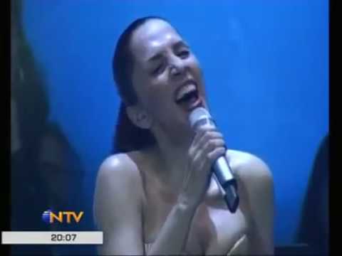 Sezen Aksu & Sertab Erener - Yalnızlık Senfonisi