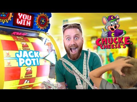 KidCity Family’s Chuck E Cheese Ticket Battle!