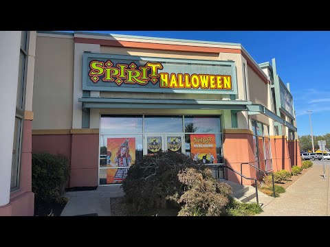 Spirit Halloween inside of a former Lifeway Christian Store in Bowling Green Kentucky