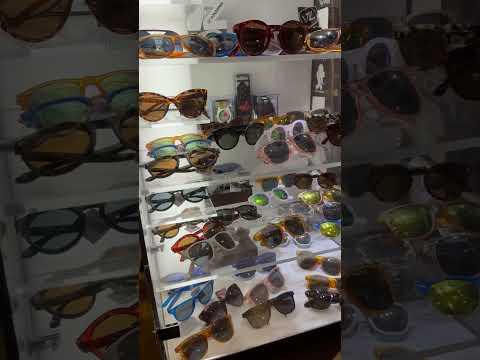 Navegando por 88 camisetas em Waikiki [Oahu, Havaí] #hawaiivlog