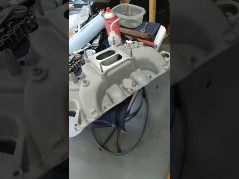 Fool proof way to install intake manifold on big block or small block Ford without making a mess.