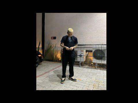 Mc Igu - Rockstar Baby