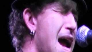 Michael Grimm - Nov 19, 2010 - Kiln, MS - "Hold On I'm Coming"