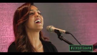 "Ishq Wala Love" - Live@Saavn - Neeti Mohan