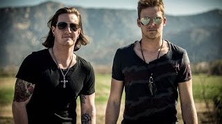 Florida Georgia Line . While He&#39;s Still Around . Dig Your Roots . Lyrics