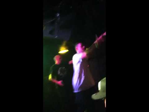 Unknown - Turno B2B Dominator (last tune, sabotage)