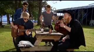 Movits &amp; Maskinen med &#39;Limousin&#39; hos &#39;Moraeus Med Mera&#39;