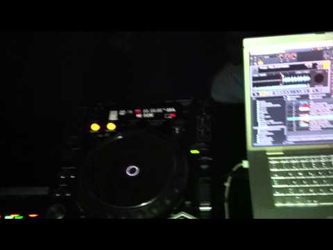 RUBEN MANDOLINI play TOMMY FLY - IN DA BEAT (RUBEN MANDOLINI REMIX) @ CLUB 999.MOV