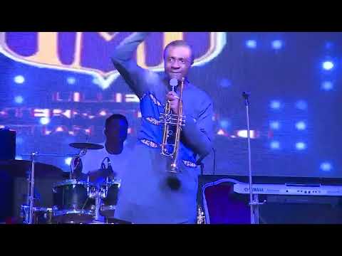 make me laugh again @Worship His Majesty King Jesus