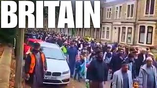 HUGE ISLAMIC MARCH IN BRITAIN