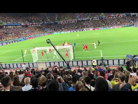 Yerry mina goal FROM THE STANDS last minute to tie the match ENGLAND V COLOMBIA