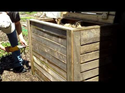Red Wigglers Thrive Over Winter In Outdoor Compost Bin