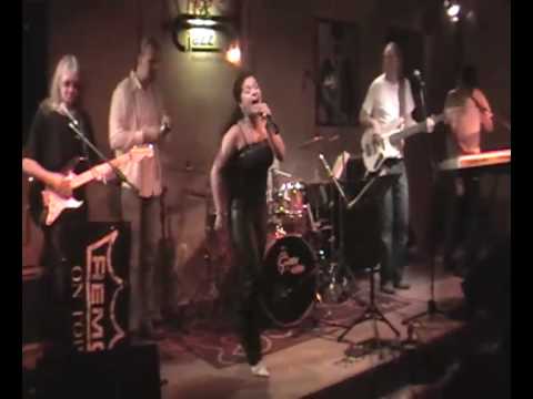 Stefanie Ruso & Rock Band - I Can't Stand The Rain